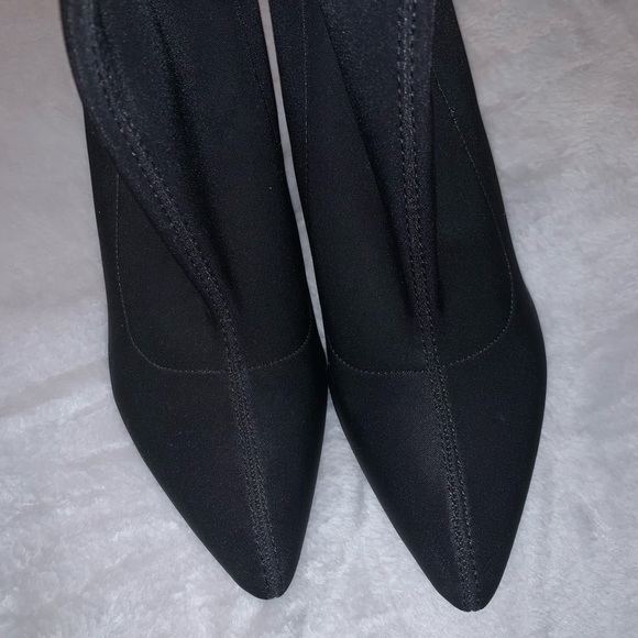 Call It Spring Womens Pointed Toe Block Heel Ankle Sock Boots - Picture 3 of 3